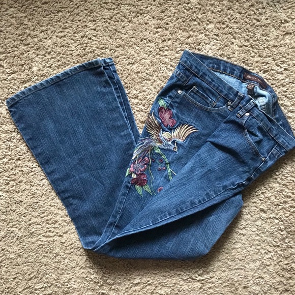 Bogari Embroidered Hummingbird Jeans 